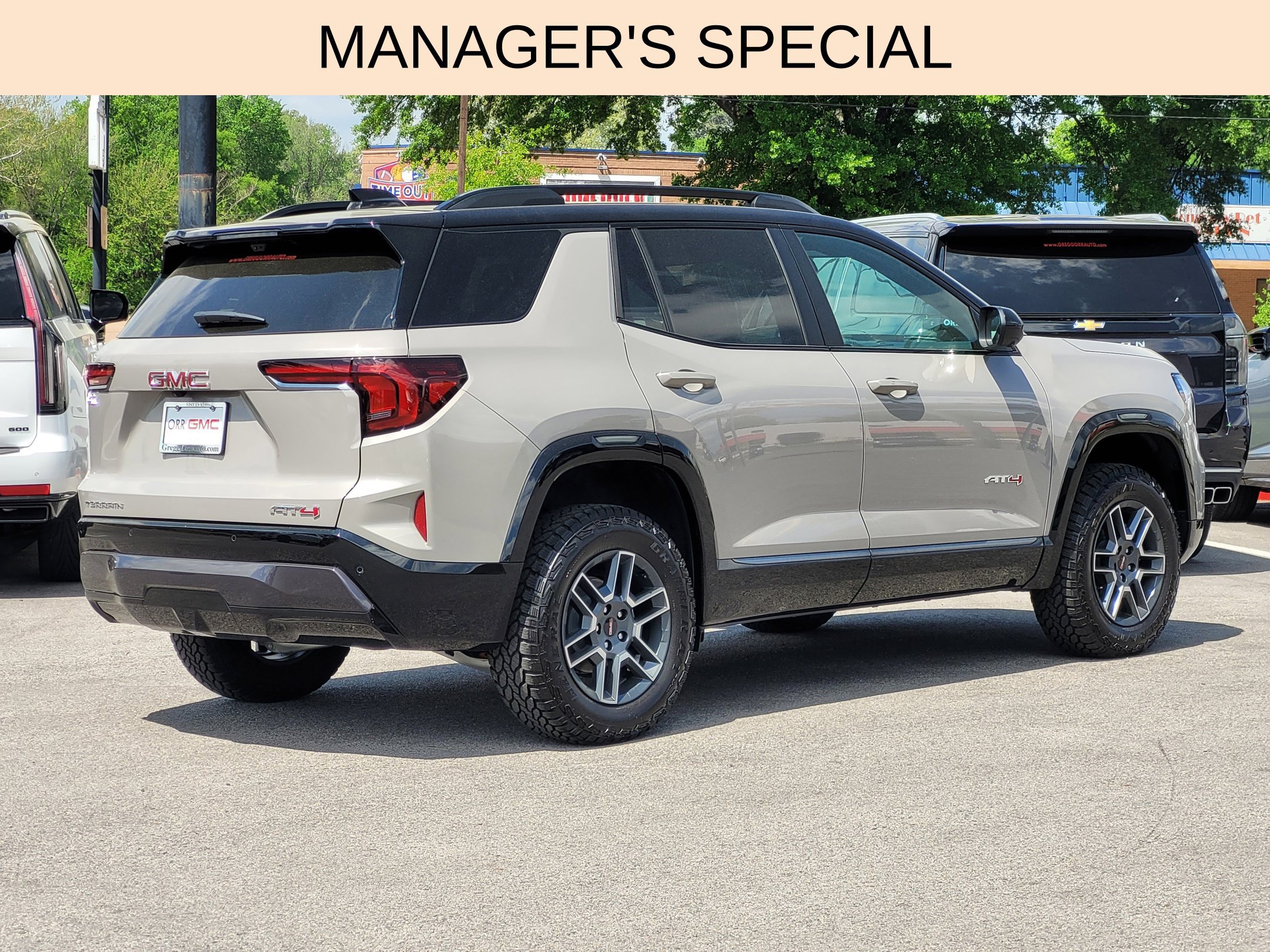 New 2026 GMC Terrain AT4 AWD/4WD image 4