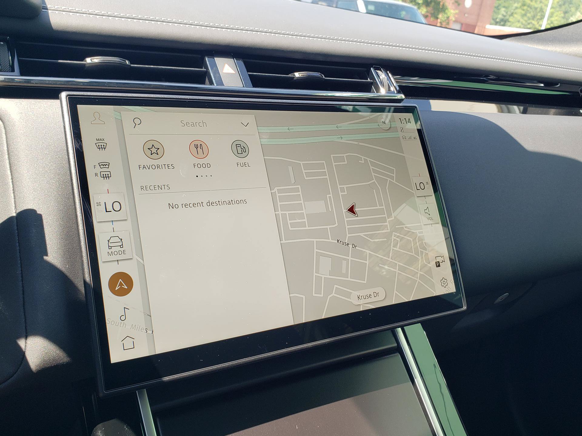 New 2026 Land Rover Range Rover Velar Belgravia AWD/4WD image 23