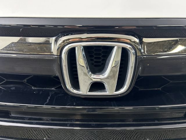 Used 2018 Honda Accord Touring image 10