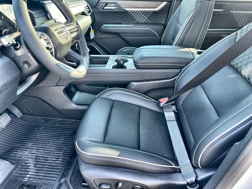New 2026 GMC Acadia Denali w/ Super Cruise Package image 24