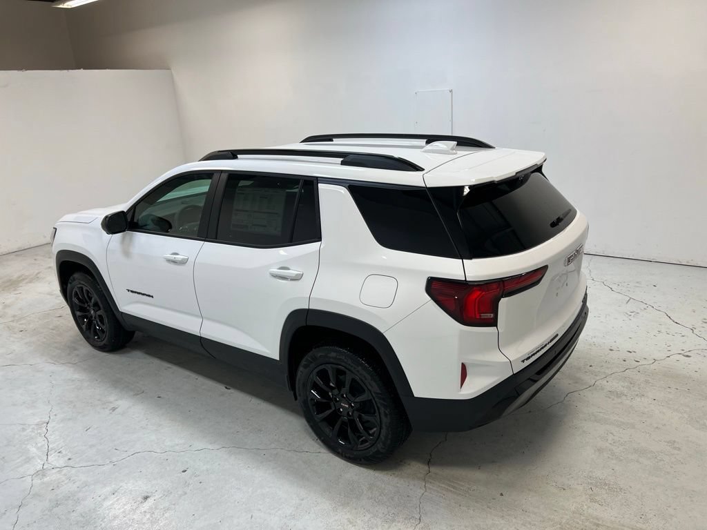 New 2026 GMC Terrain Elevation w/ Elevation Premium Package AWD/4WD image 4