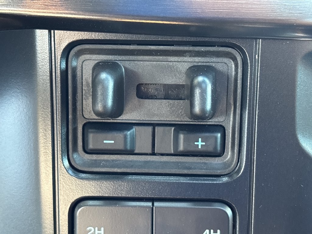 New 2026 Ford F350 Lariat AWD/4WD image 17