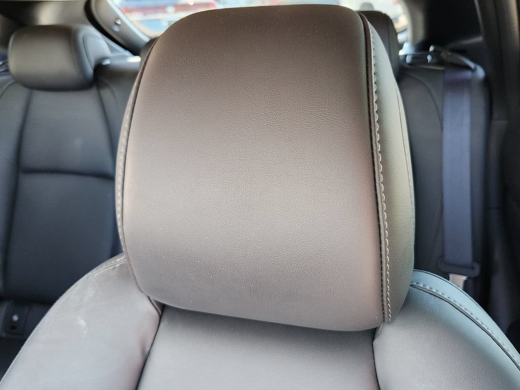 Certified 2025 MAZDA CX-30 AWD 2.5 S w/ Select Sport Pkg image 6