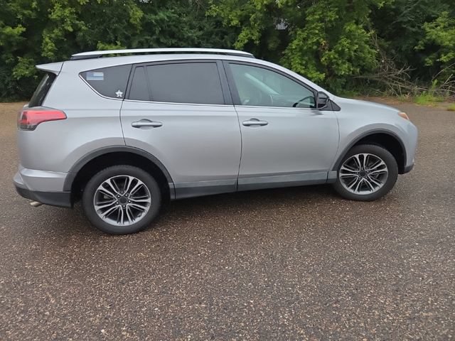 Used 2016 Toyota RAV4 LE AWD/4WD image 15