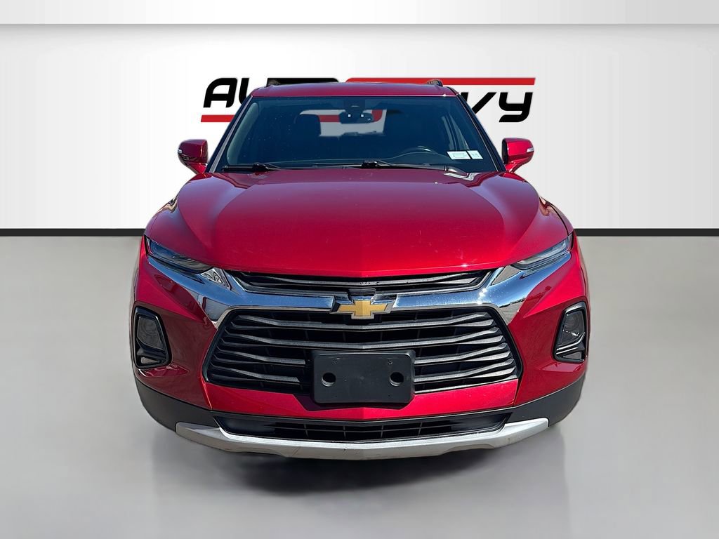 Used 2022 Chevrolet Blazer LT image 2