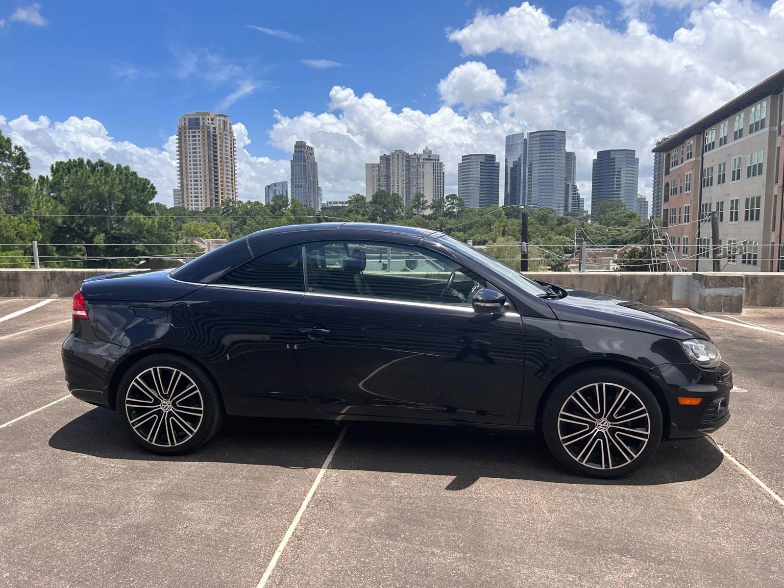 Used 2013 Volkswagen Eos image 13