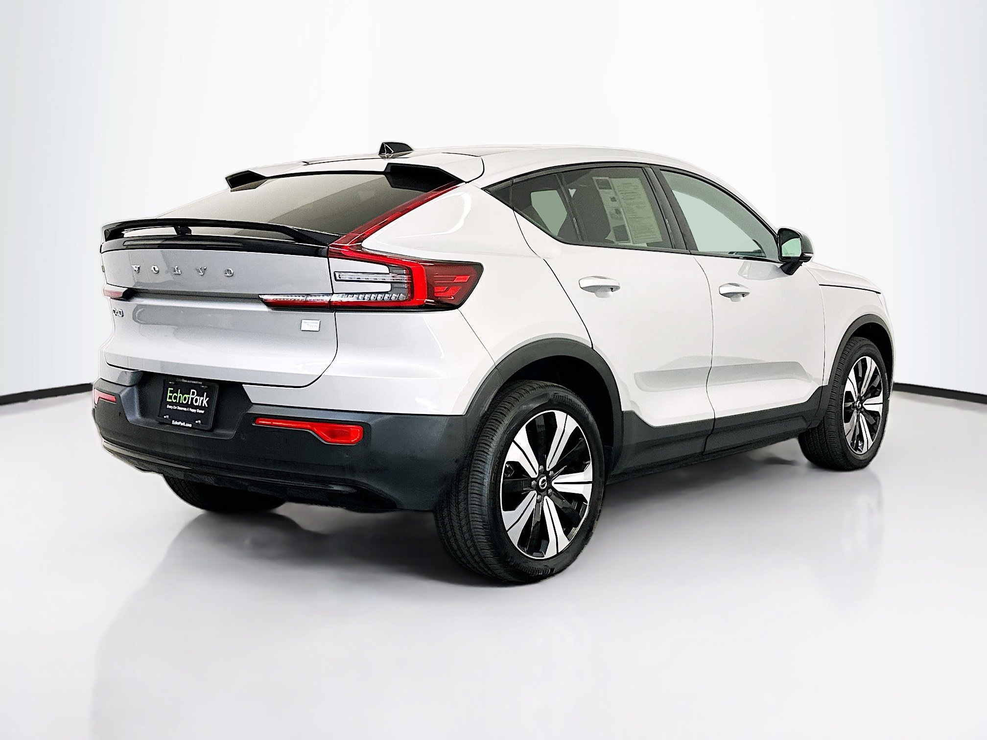 Used 2023 Volvo C40 P8 Recharge Plus AWD/4WD image 9