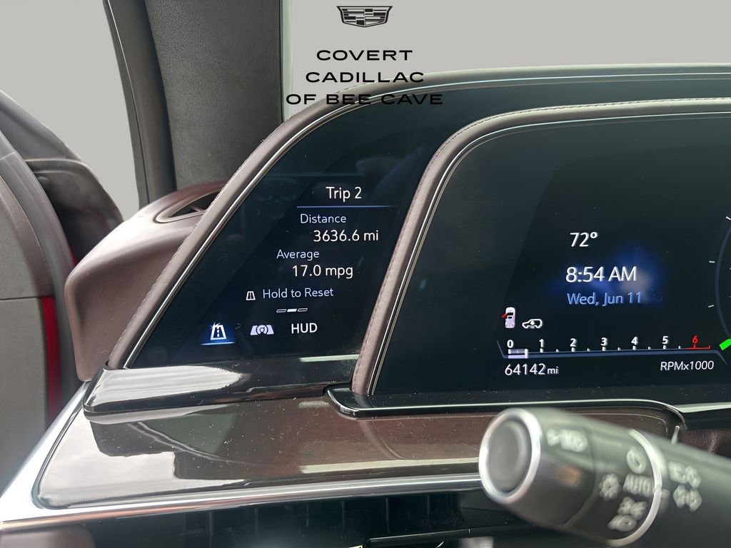 Used 2022 Cadillac Escalade Sport Platinum w/ Heavy-Duty Trailer Package image 34