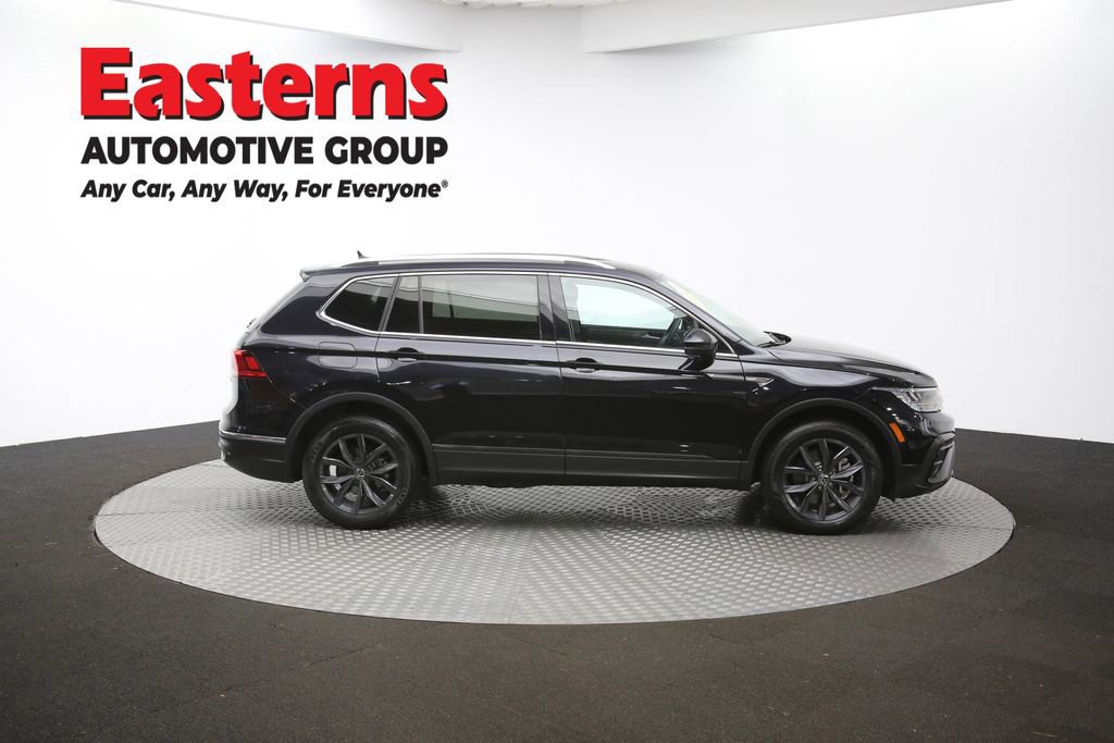 Used 2023 Volkswagen Tiguan SE image 44