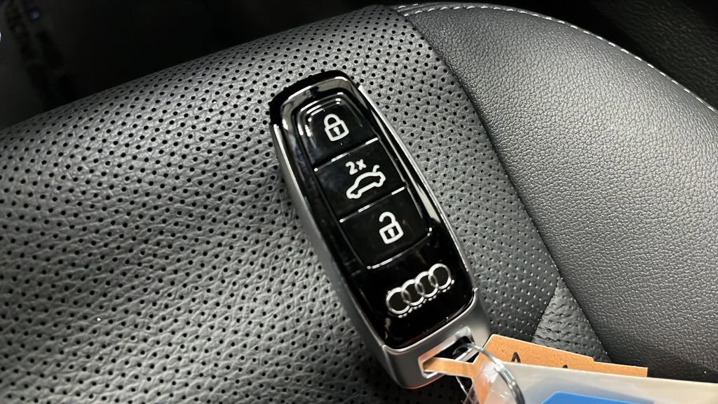 Used 2025 Audi Q7 3.0T Premium Plus w/ Premium Plus Package AWD/4WD image 43