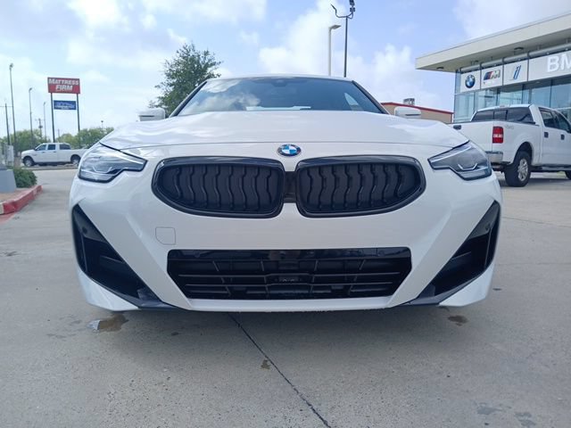 New 2025 BMW 230i Coupe w/ M Sport Package RWD image 2