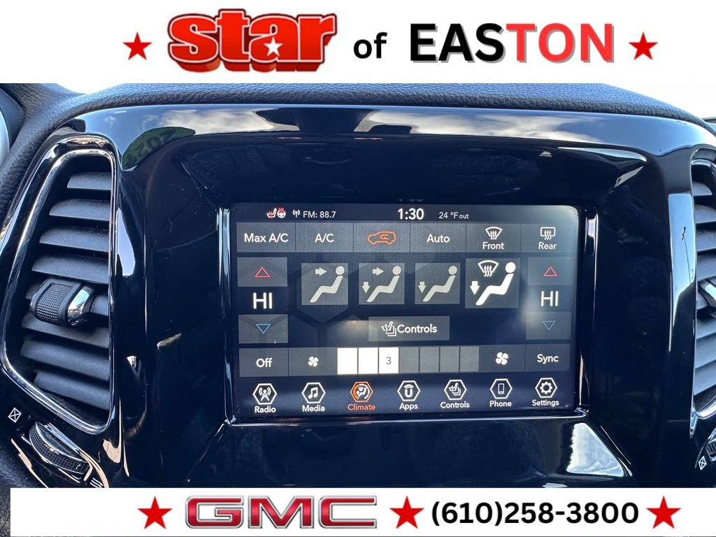 Used 2021 Jeep Compass Latitude w/ Sun and Sound Group image 28