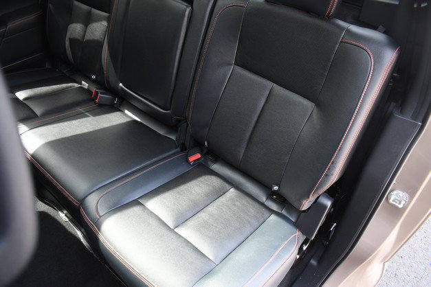 Used 2024 Nissan Titan PRO-4X w/ Pro-4x Convenience Package AWD/4WD image 23