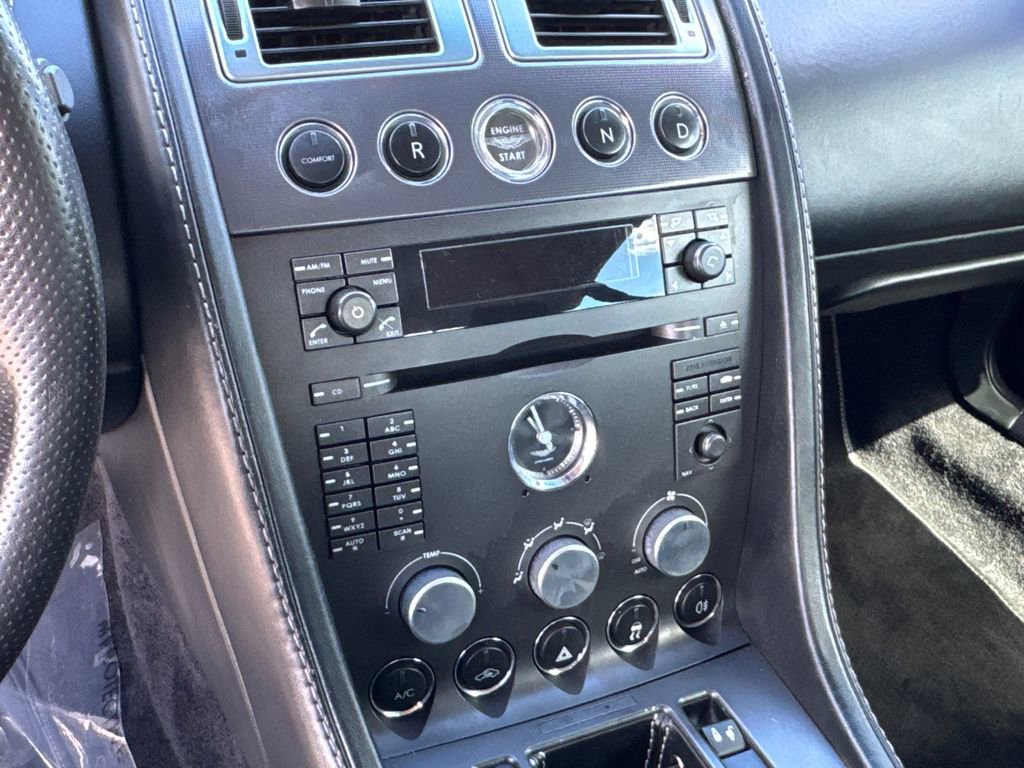 Used 2007 Aston Martin V8 Vantage Coupe image 21