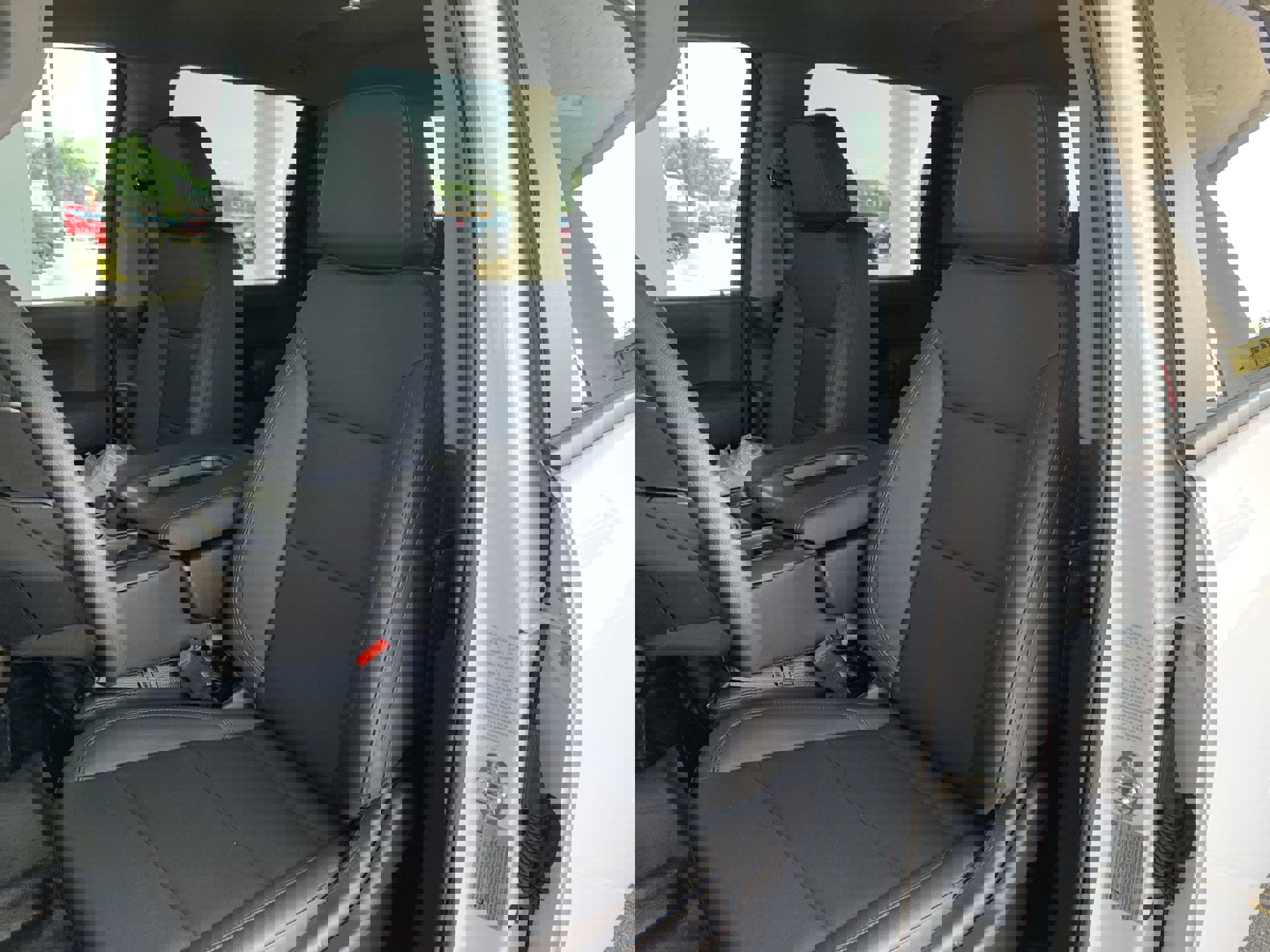 New 2025 GMC Sierra 3500 Pro w/ Convenience Package image 28