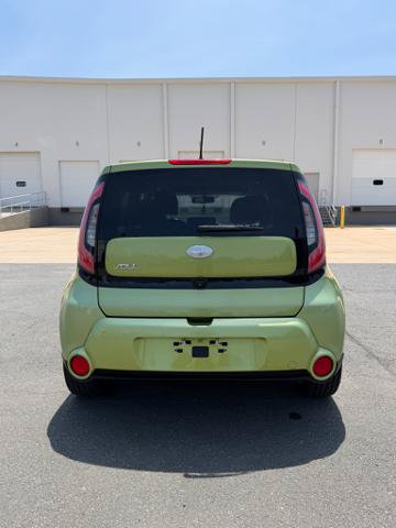 Used 2014 Kia Soul ! w/ Sun & Sound Package FWD image 5