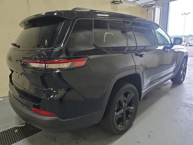 Used 2023 Jeep Grand Cherokee L Limited w/ Luxury Tech Group II AWD/4WD image 4