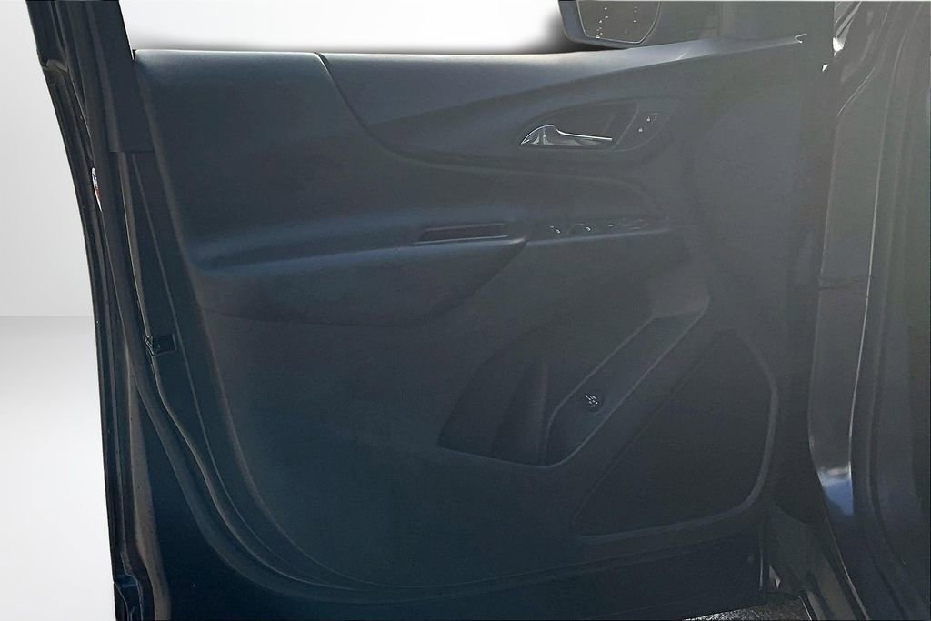 Used 2022 Chevrolet Equinox LT image 20