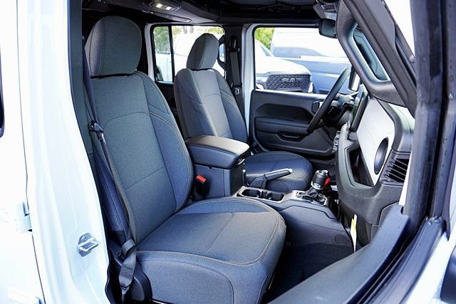 New 2026 Jeep Wrangler Unlimited Sport S image 17