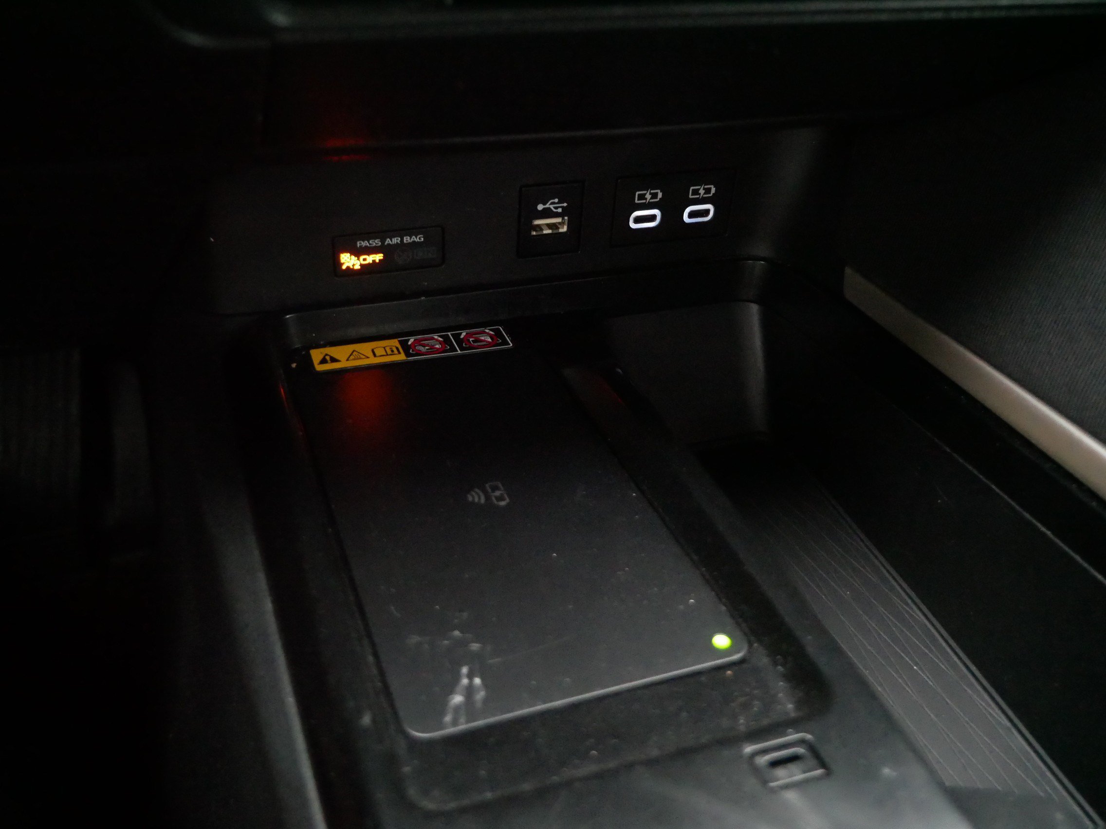 Certified 2025 Toyota Camry LE FWD image 28