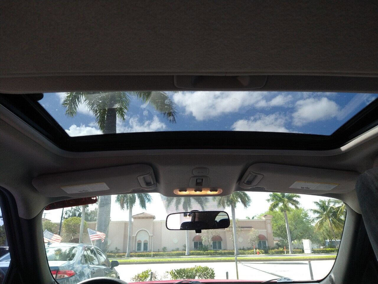 Used 2015 Nissan Juke SV w/ Technology Package image 38