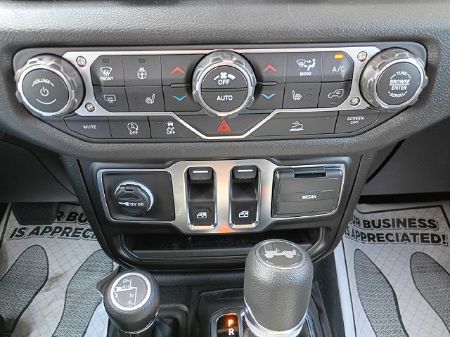 New 2026 Jeep Wrangler Sport AWD/4WD image 17
