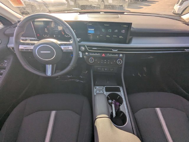 Used 2026 Hyundai Sonata SEL FWD image 15