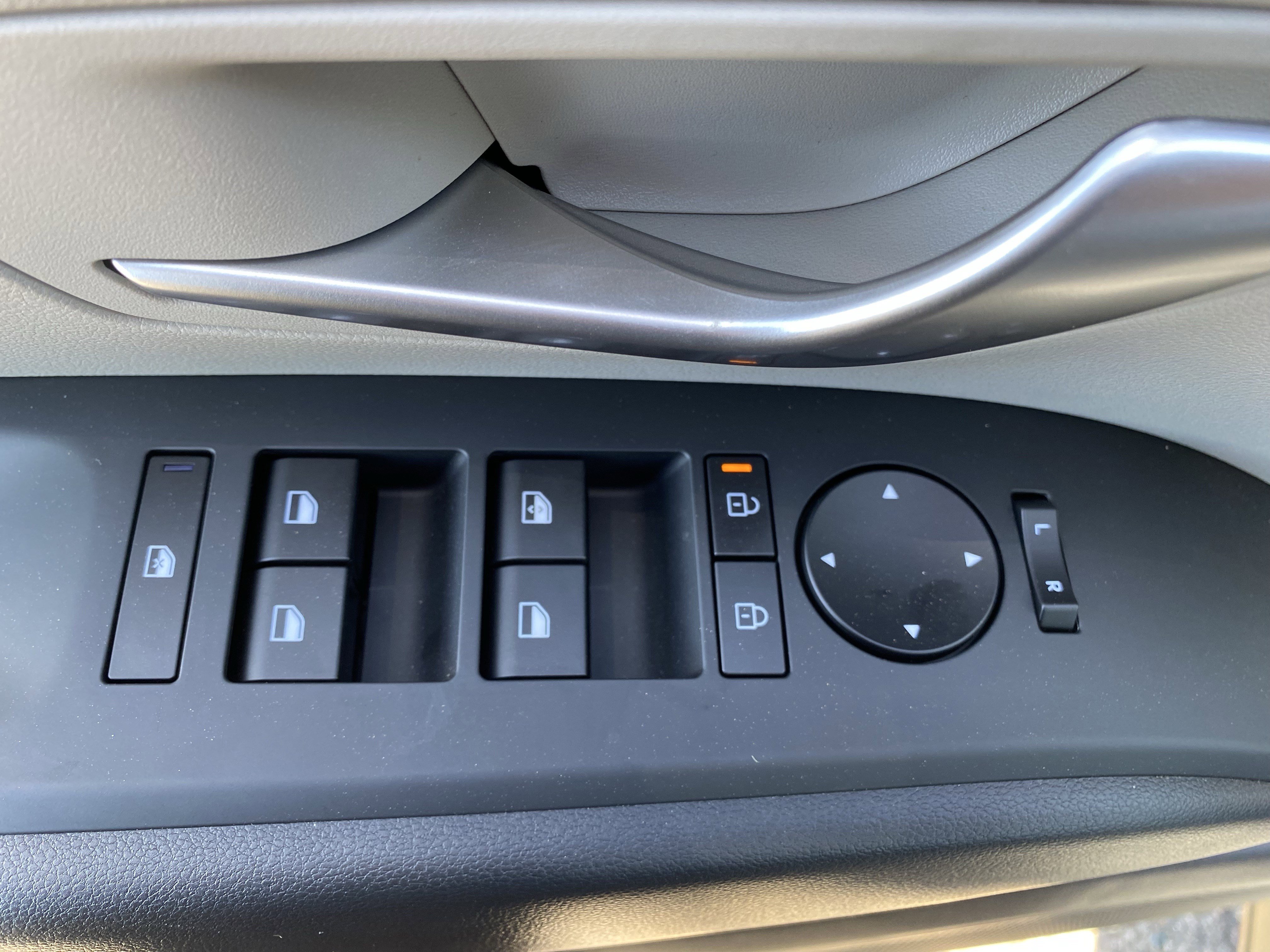 Certified 2026 Hyundai Tucson SE image 18