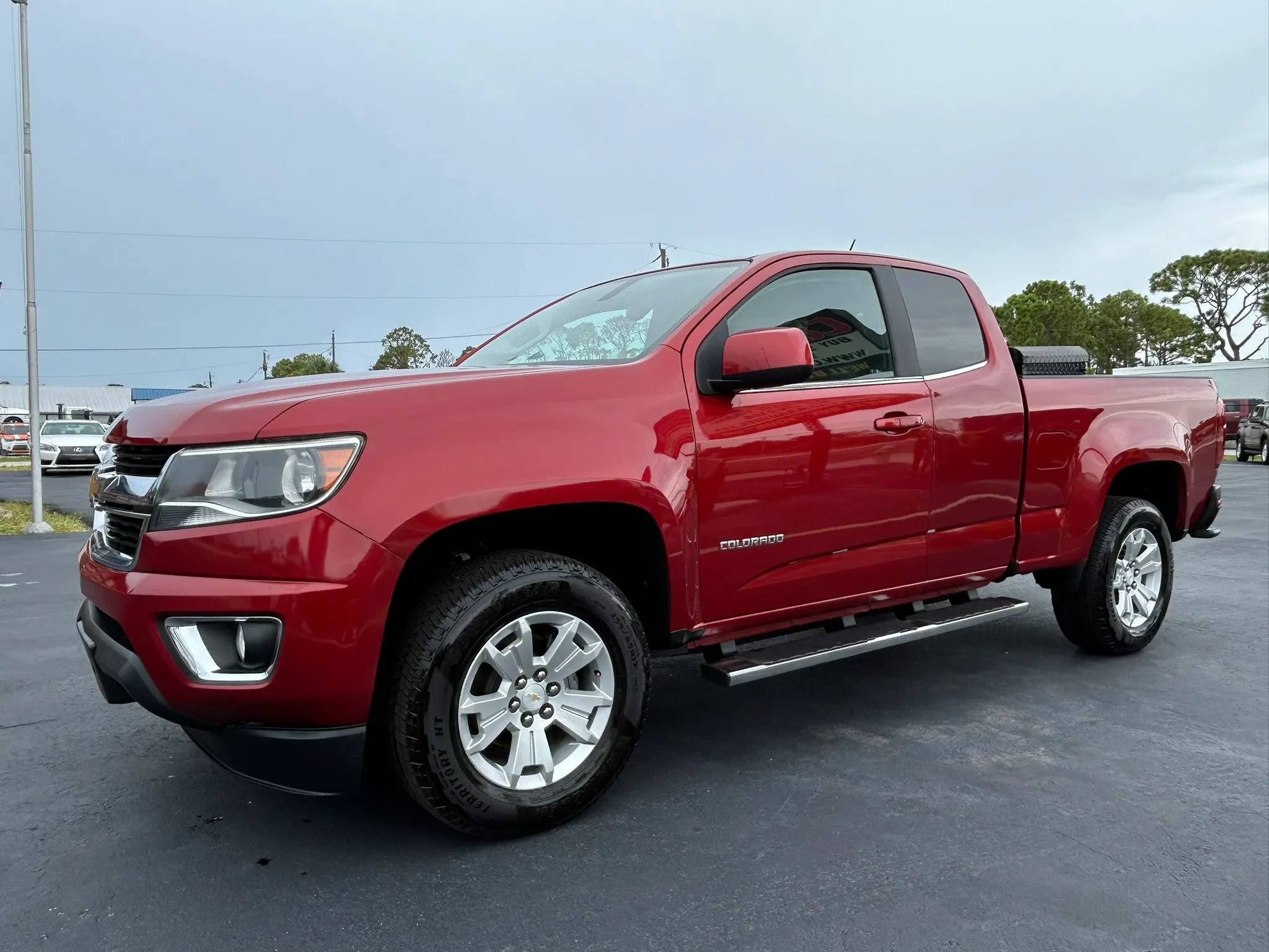 Used 2016 Chevrolet Colorado LT w/ LT Convenience Package RWD image 3