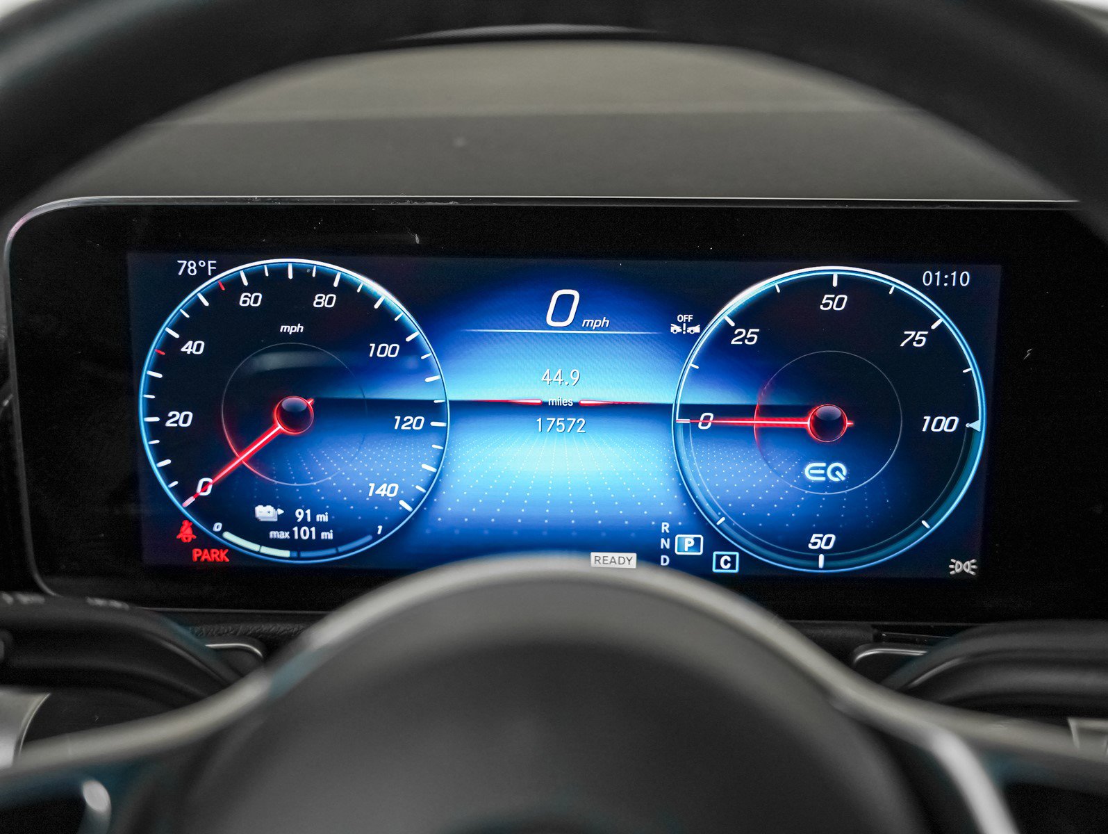 Certified 2023 Mercedes-Benz EQB 300 4MATIC w/ Exclusive Package image 17