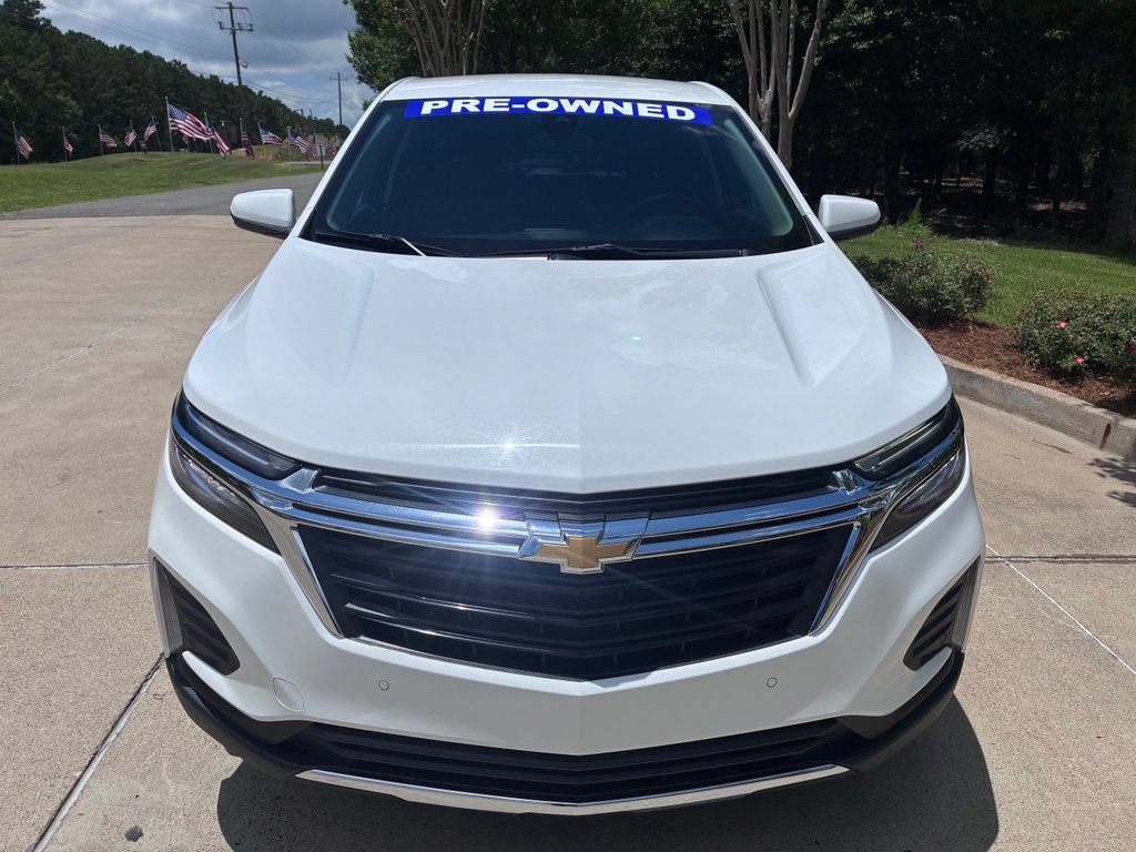 Used 2024 Chevrolet Equinox LT AWD/4WD image 2