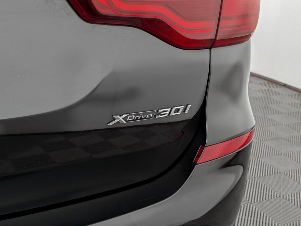 Used 2018 BMW X3 xDrive30i image 11