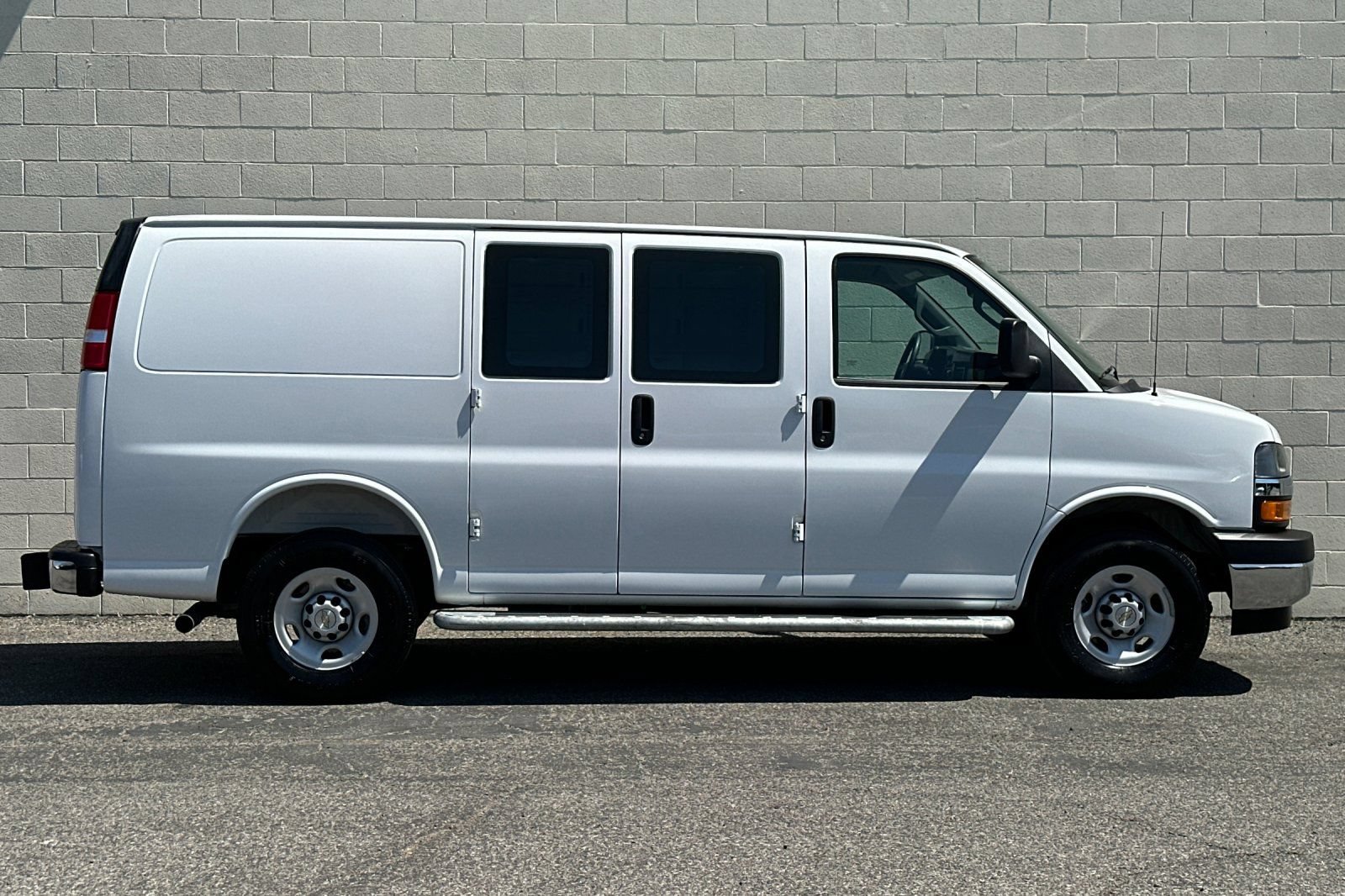 Certified 2025 Chevrolet Express 2500 w/ Driver Convenience Package RWD image 3