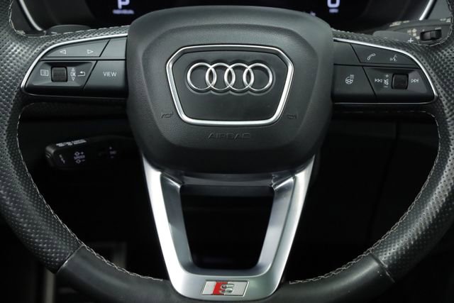 Used 2022 Audi SQ5 Prestige w/ Prestige Package image 13