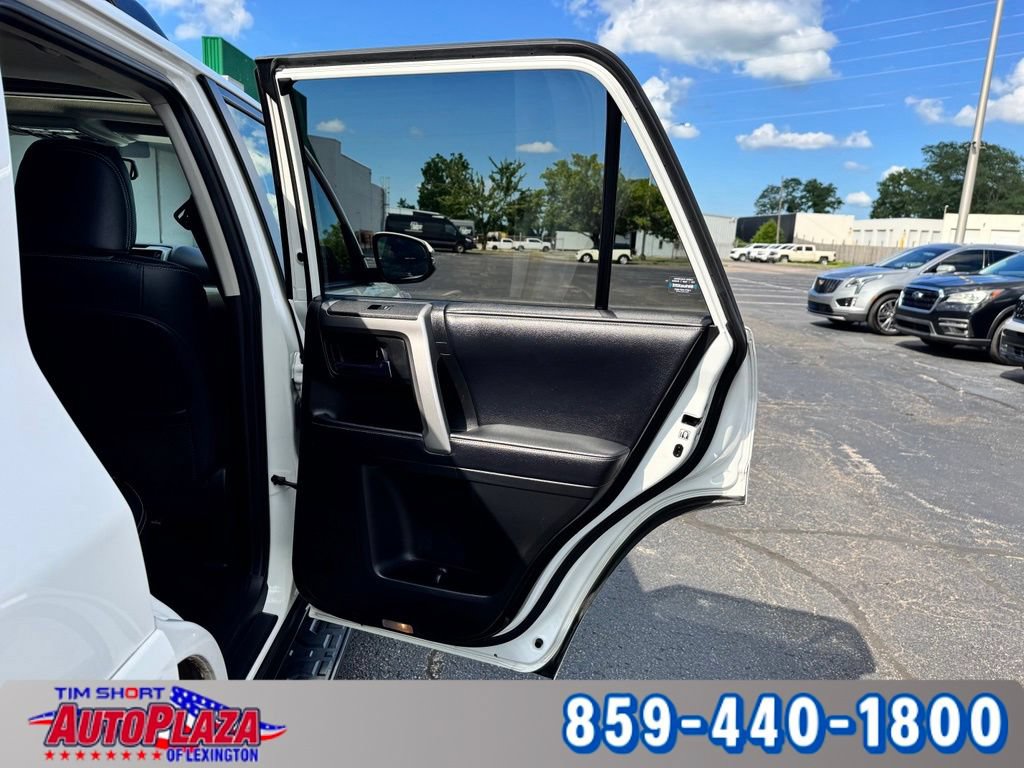 Used 2019 Toyota 4Runner SR5 Premium AWD/4WD image 50