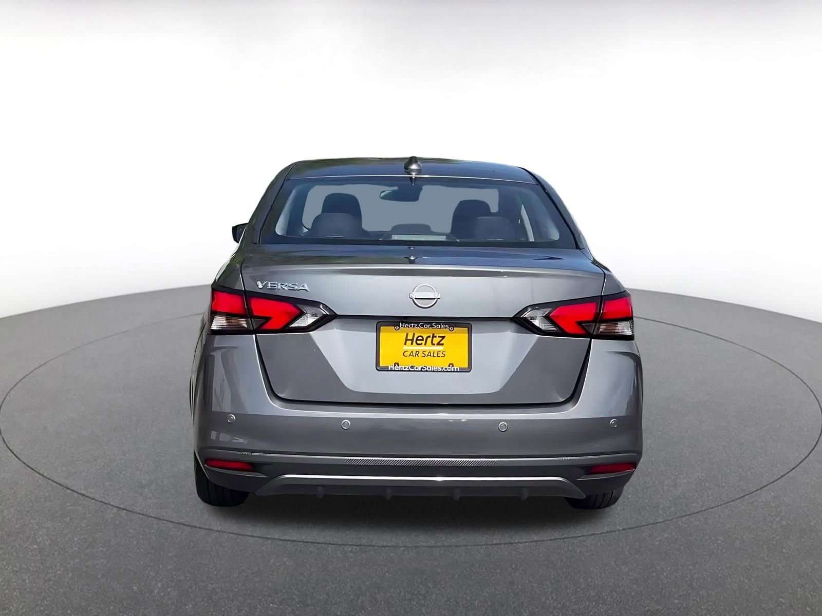 Used 2025 Nissan Versa SV FWD image 12