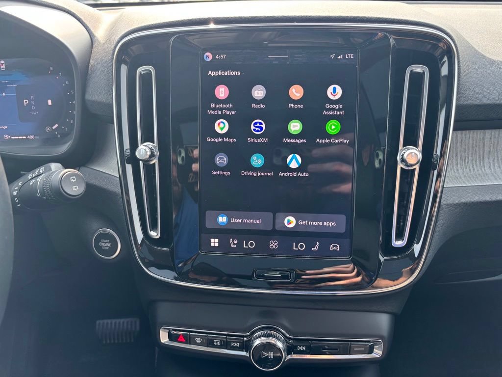 Certified 2026 Volvo XC40 B5 Plus w/ Climate Package AWD/4WD image 12