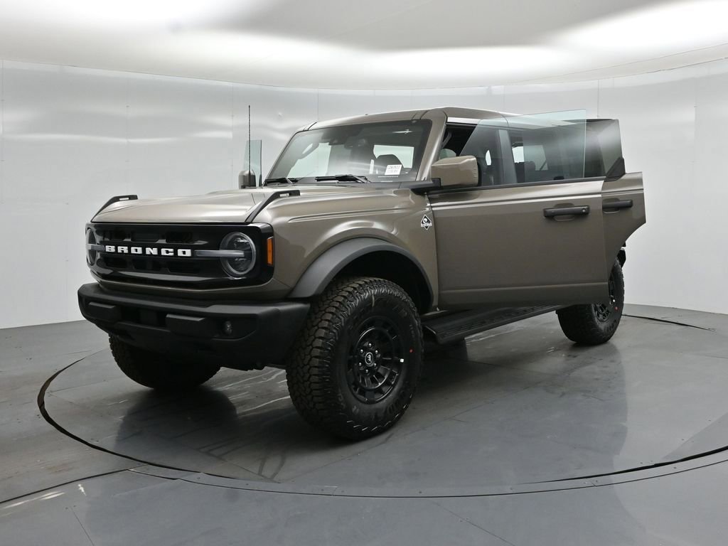 New 2026 Ford Bronco Outer Banks w/ Sasquatch Package image 29