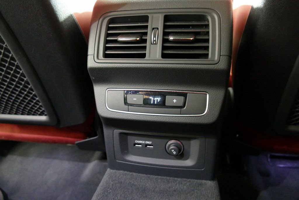 Used 2025 Audi SQ5 Premium Plus image 30