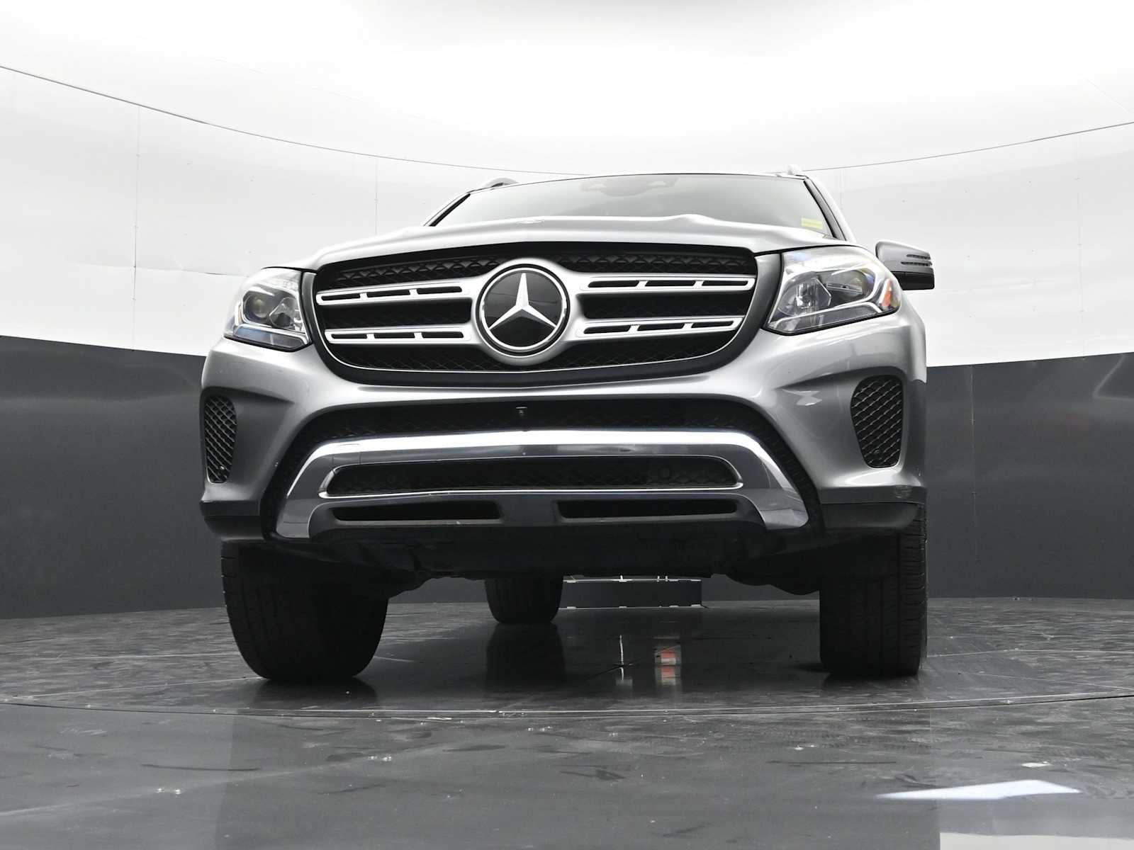 Used 2019 Mercedes-Benz GLS 450 4MATIC image 26