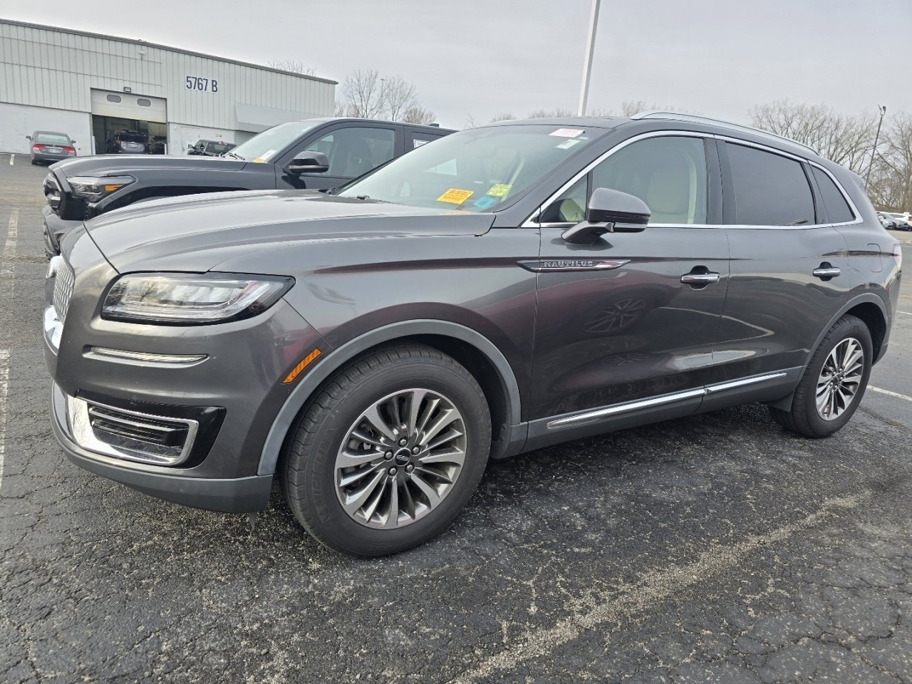 Used 2020 Lincoln Nautilus Reserve image 4