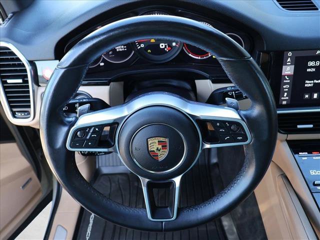 Used 2021 Porsche Cayenne AWD/4WD image 14