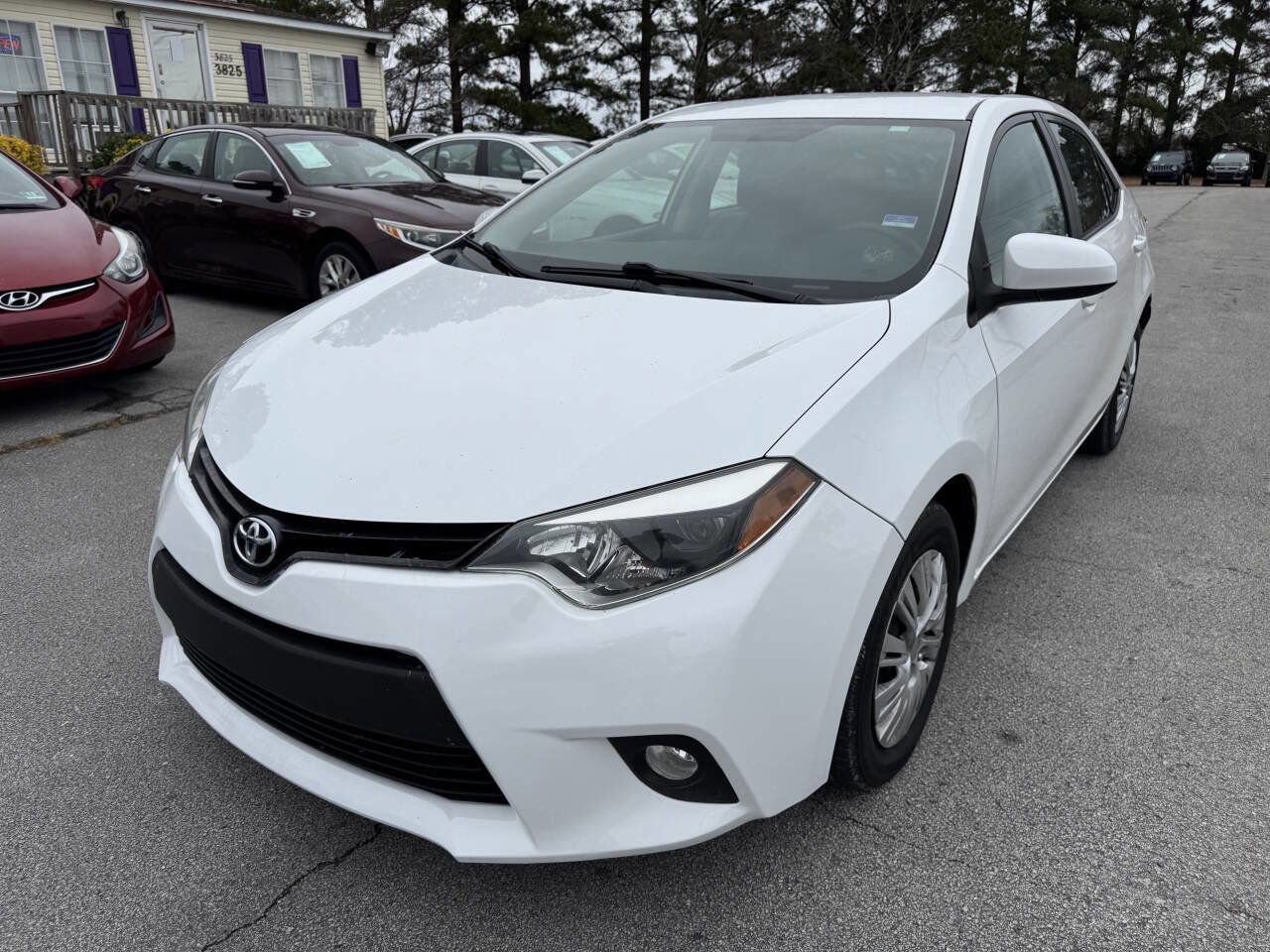 Used 2014 Toyota Corolla L FWD image 3