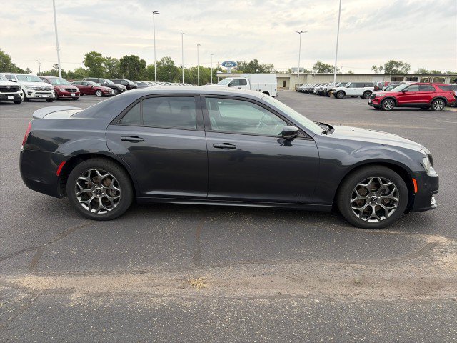 Used 2017 Chrysler 300 S w/ 300S Premium Group AWD/4WD image 6