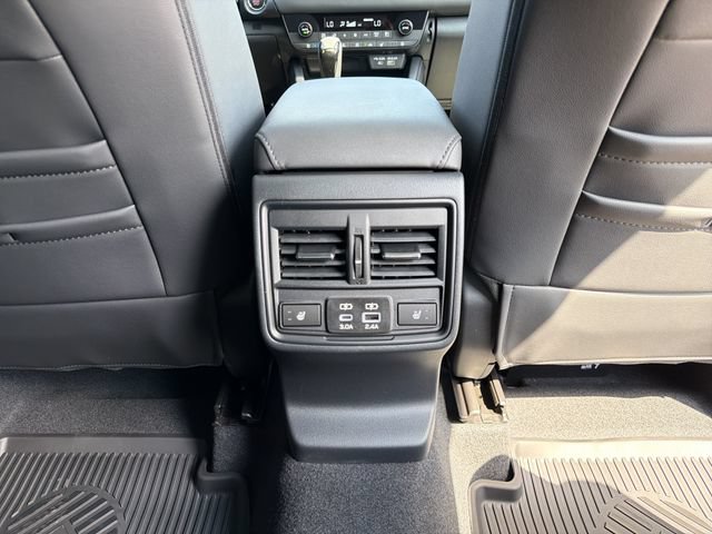 New 2026 Subaru Outback Touring AWD/4WD image 21