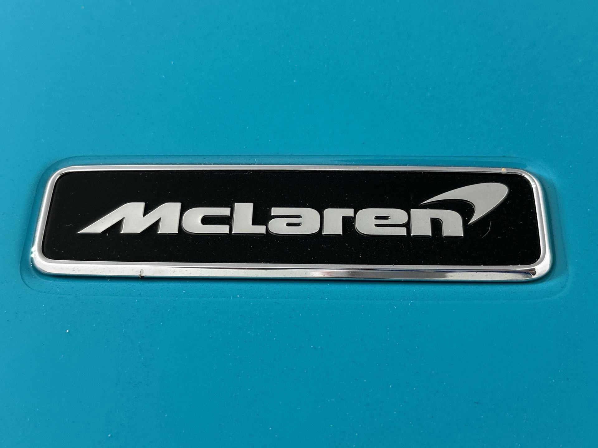 Used 2024 McLaren 750S Spider image 28