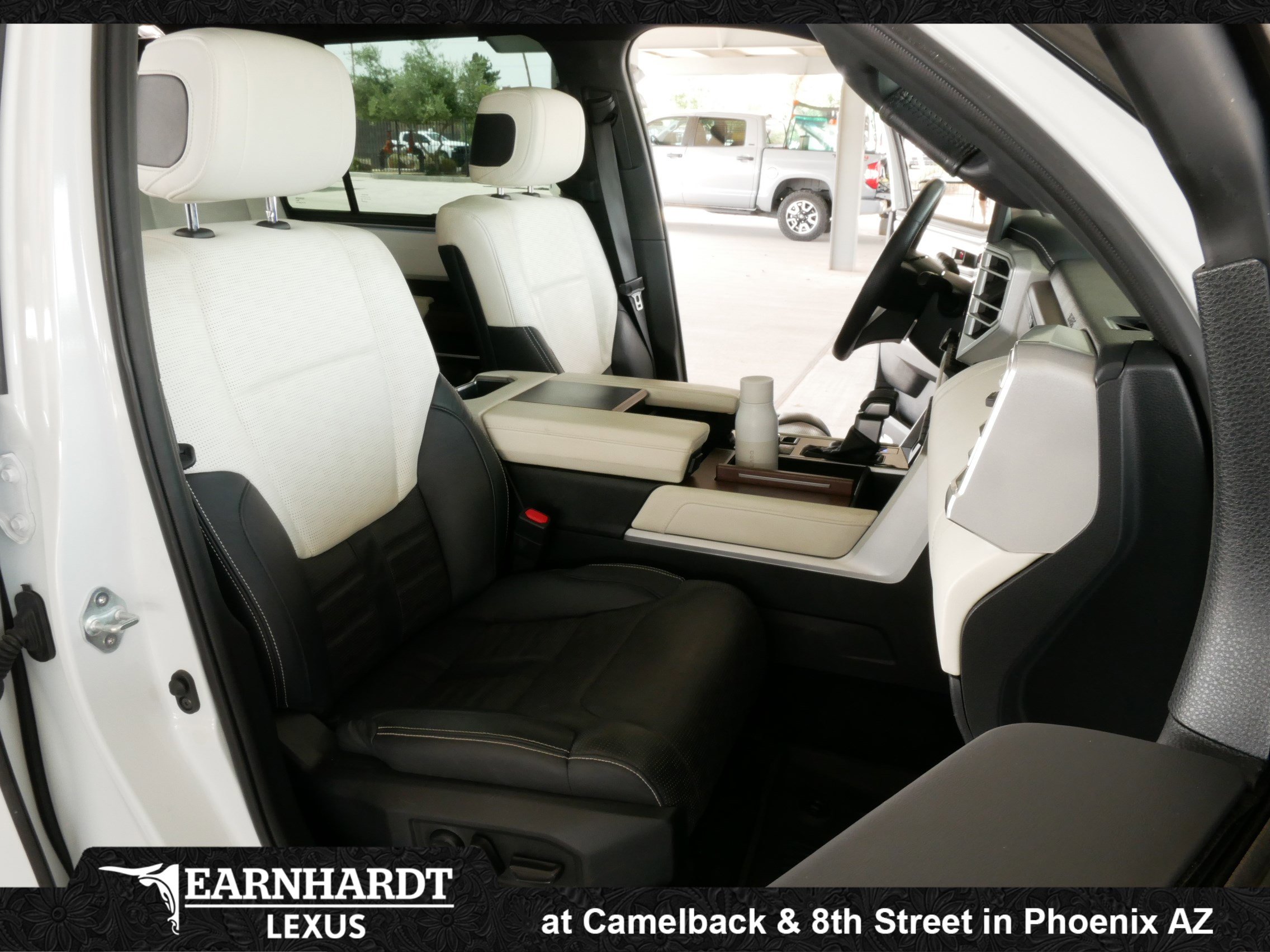 Used 2023 Toyota Sequoia Capstone AWD/4WD image 3