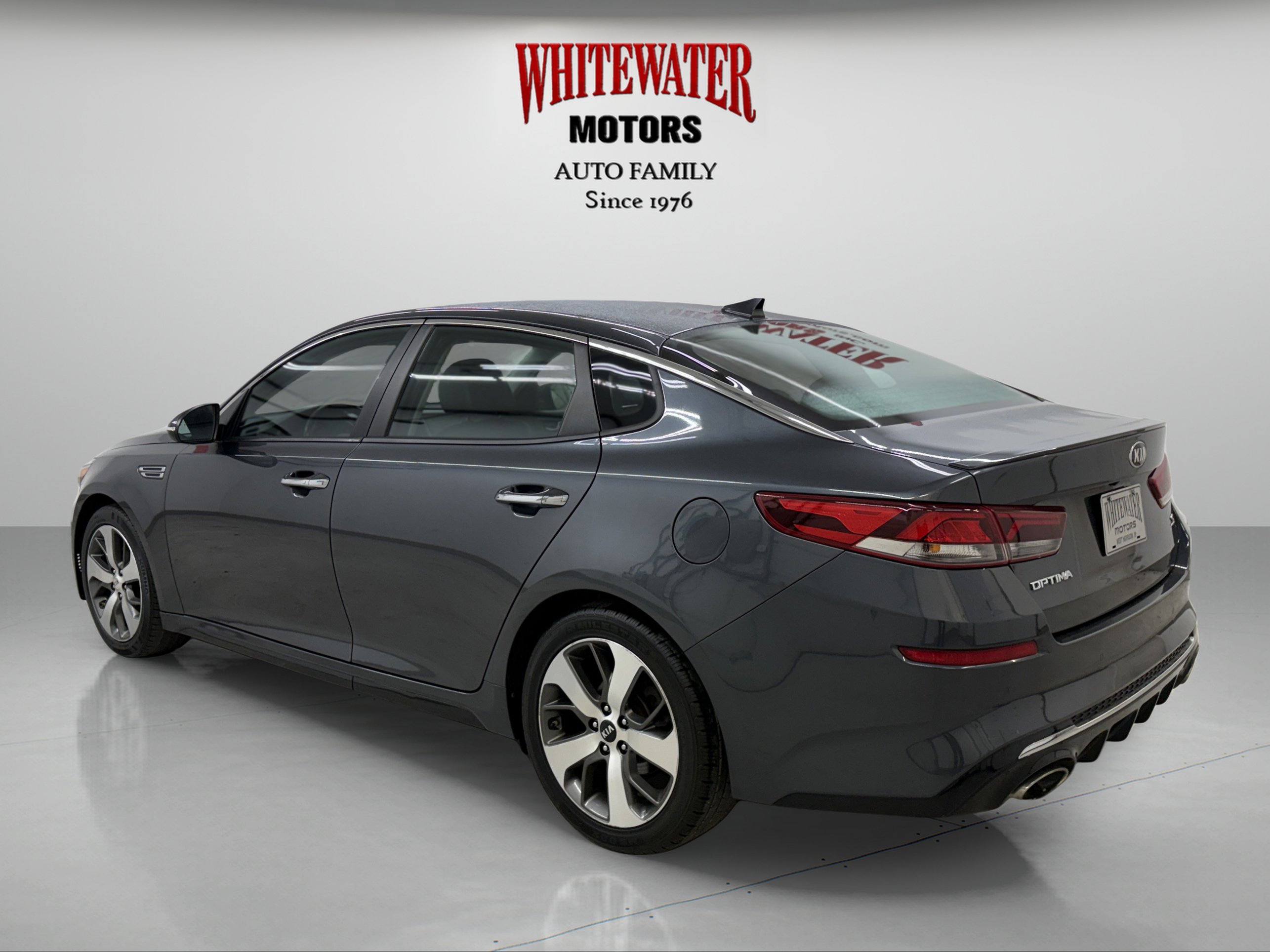 Used 2020 Kia Optima S FWD image 2