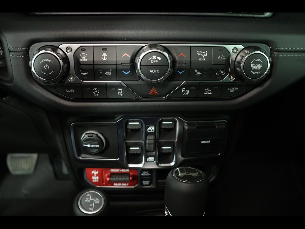 New 2026 Jeep Wrangler Unlimited Rubicon image 19