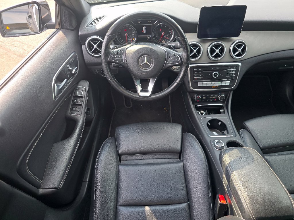 Used 2020 Mercedes-Benz GLA 250 image 22